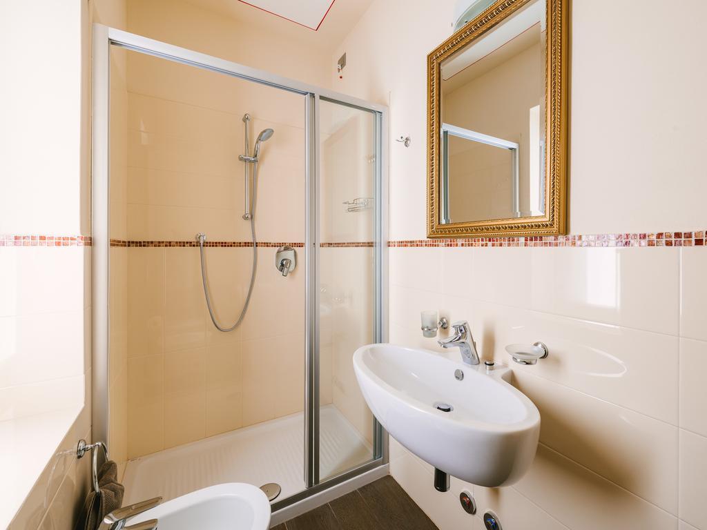 Villa Monti Varenna Ruang foto