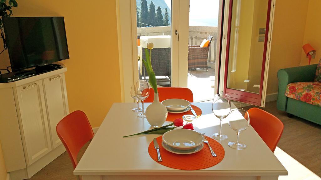 Villa Monti Varenna Bagian luar foto