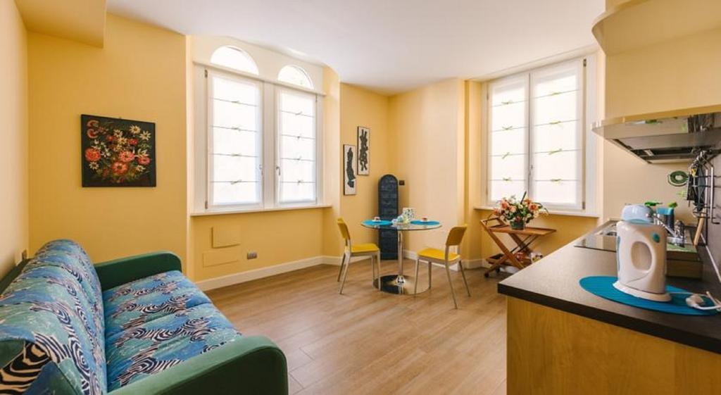 Villa Monti Varenna Bagian luar foto